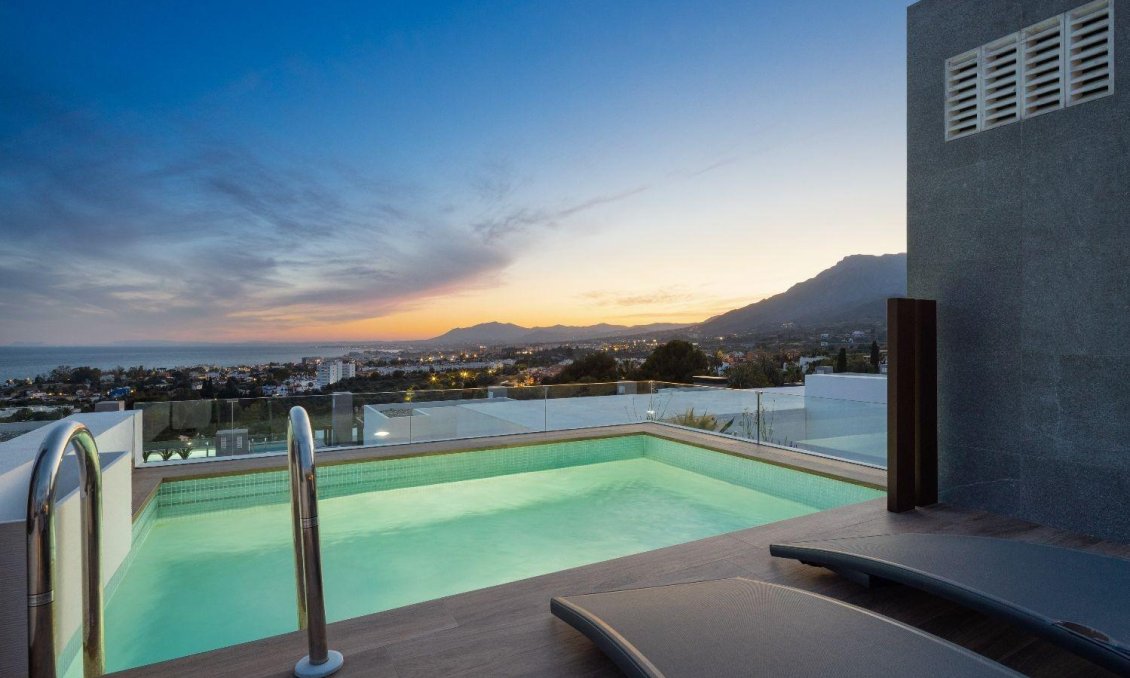 Új építésű - Villa -
Marbella - Rio Real Golf