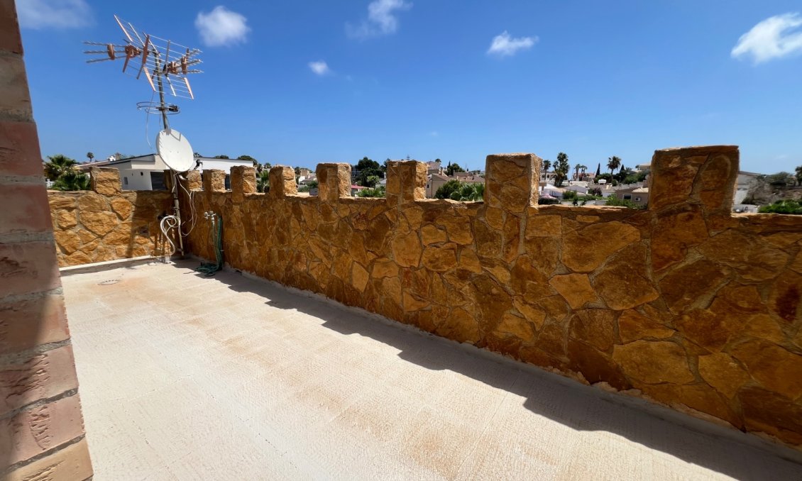 Resale - Villa -
San Fulgencio - Costa Blanca