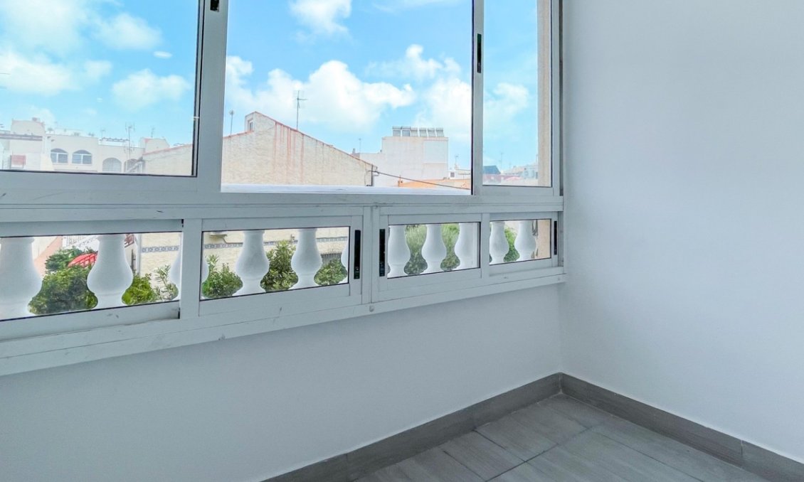 Segunda mano - Apartamento -
Torrevieja - Costa Blanca