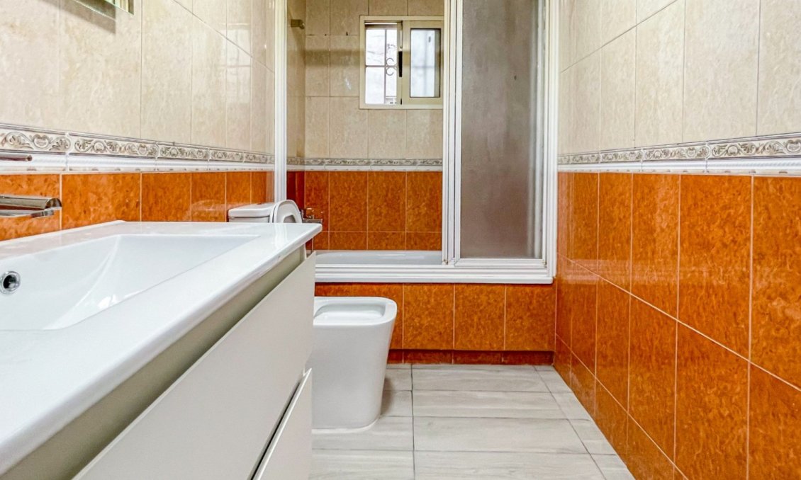 Segunda mano - Apartamento -
Torrevieja - Costa Blanca