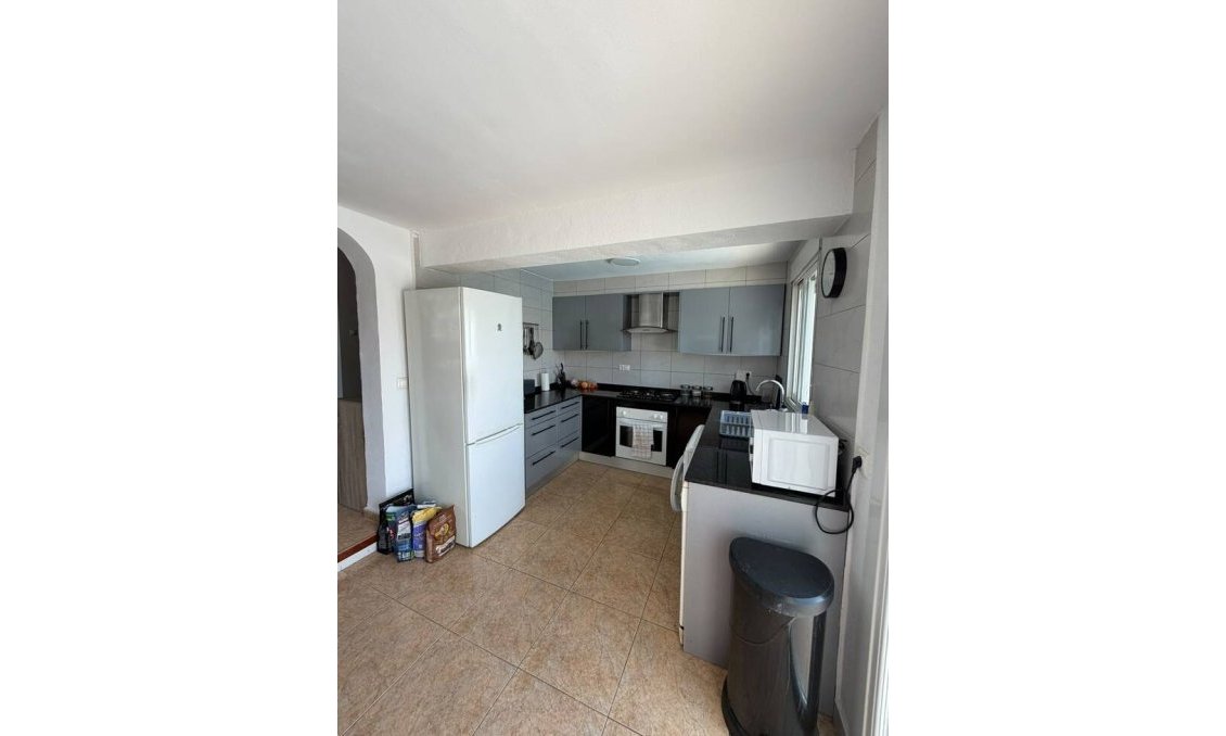 Használt Ingatlanok - Villa -
Cabo Roig - Costa Blanca