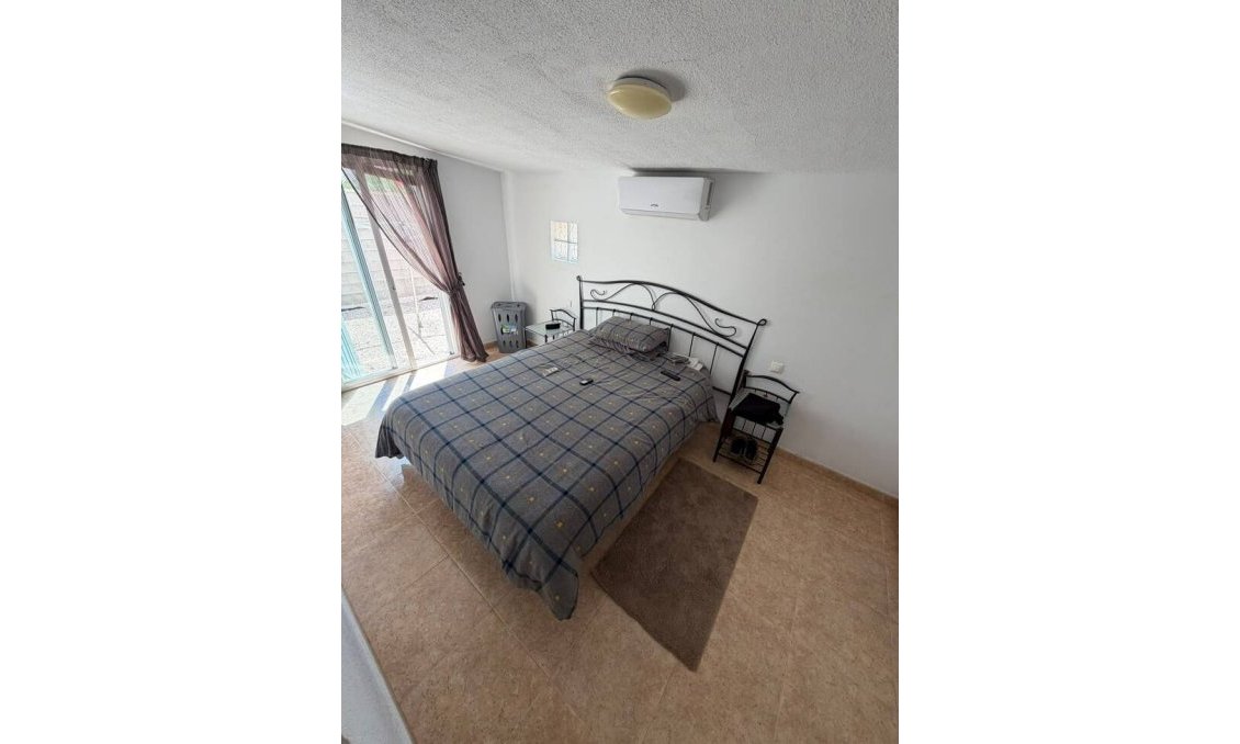 Használt Ingatlanok - Villa -
Cabo Roig - Costa Blanca