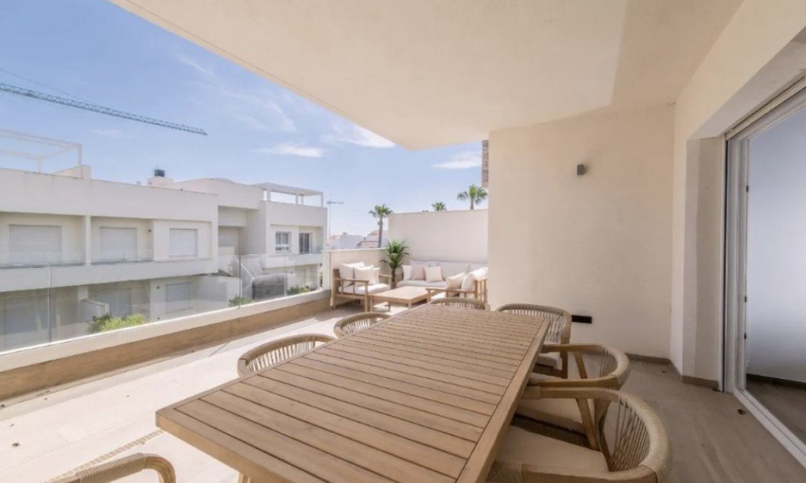 Használt Ingatlanok - Apartman -
Algorfa - Inland