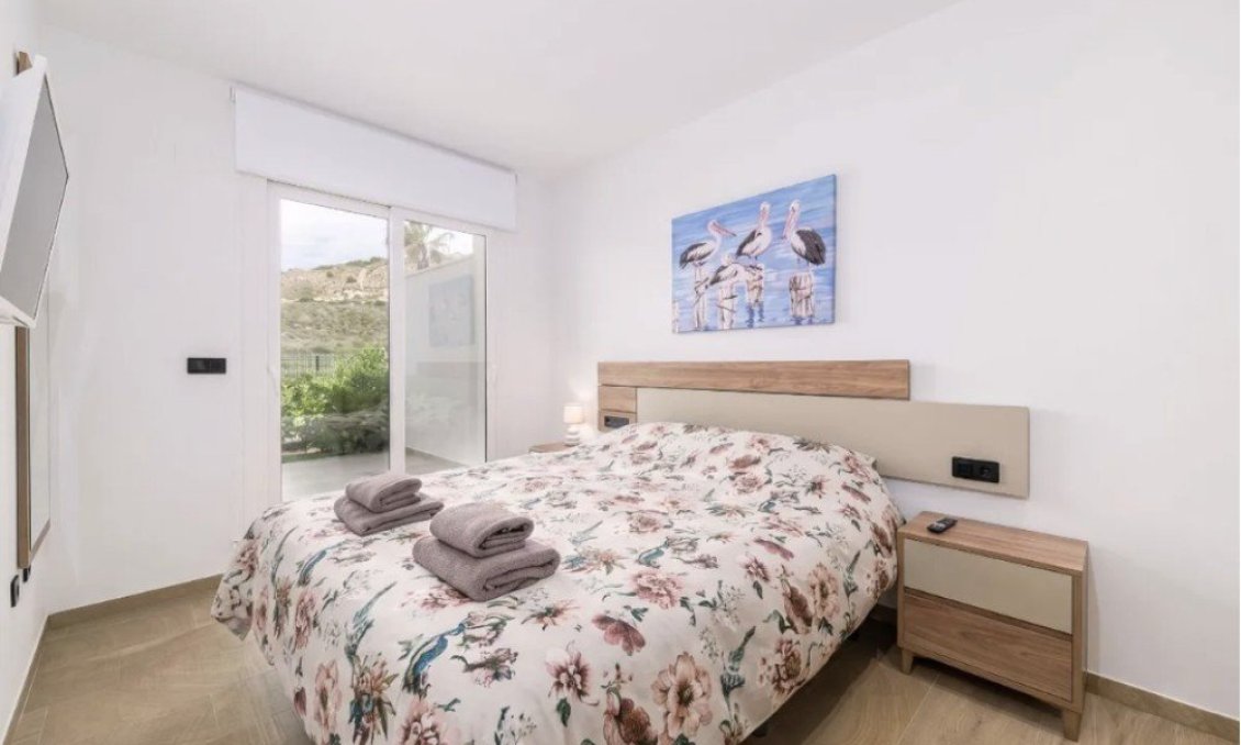 Használt Ingatlanok - Apartman -
Algorfa - Inland