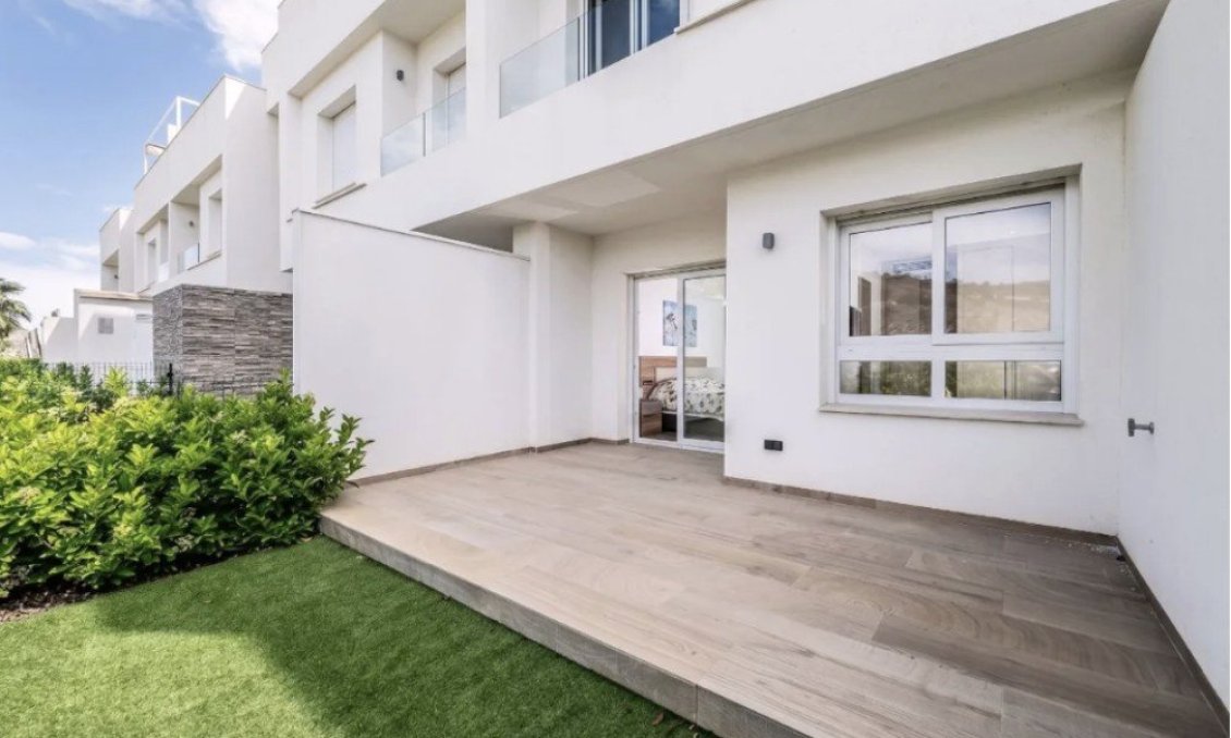 Használt Ingatlanok - Apartman -
Algorfa - Inland