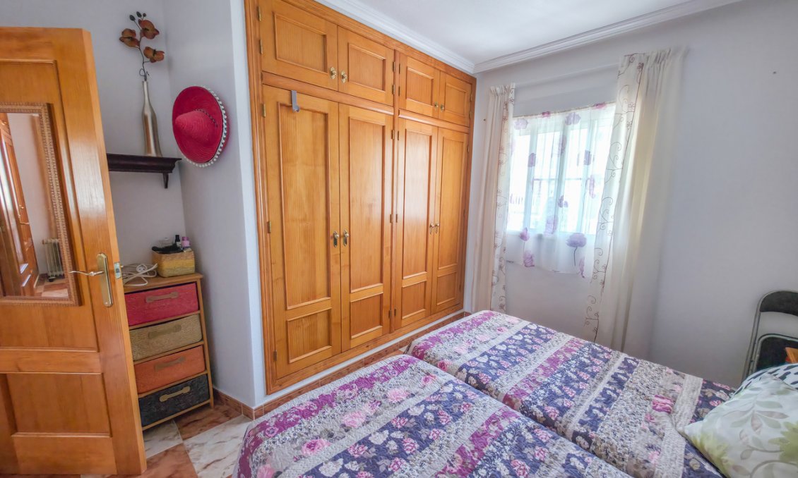 Resale - Apartment -
Cabo Roig - Costa Blanca