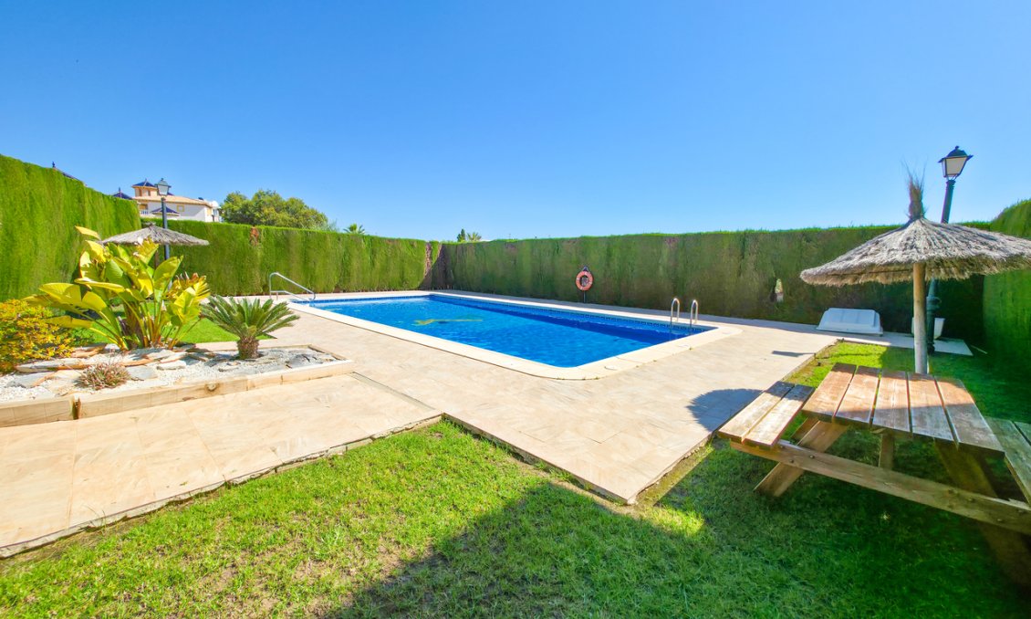 Resale - Apartment -
Cabo Roig - Costa Blanca
