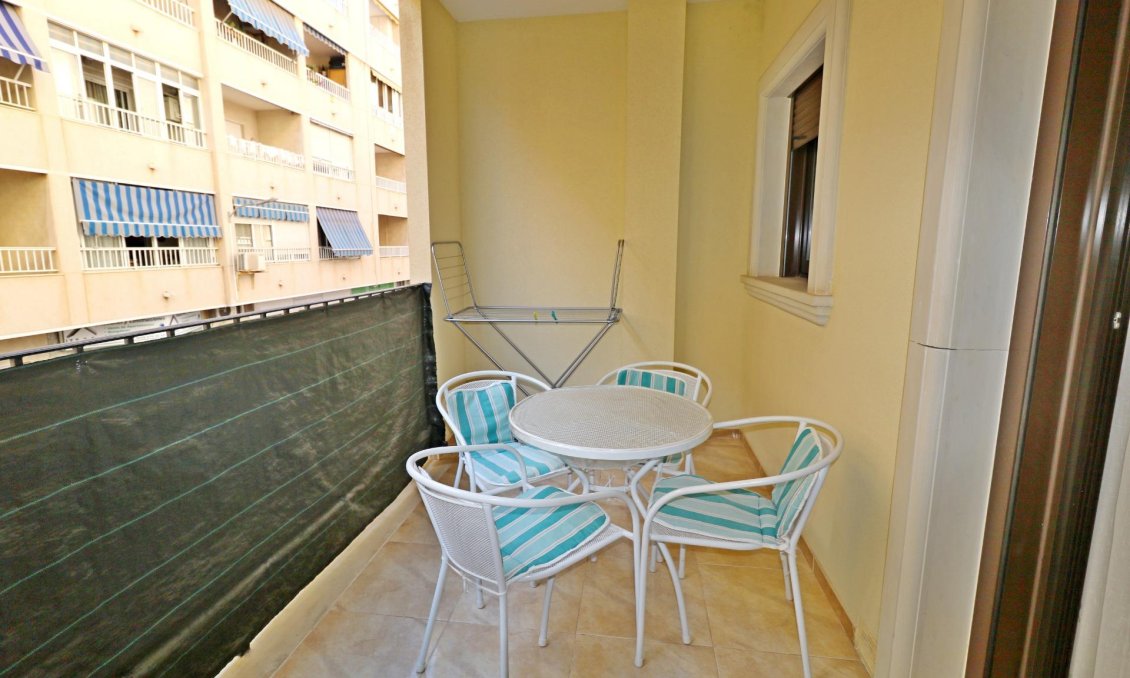 Resale - Apartment -
Torrevieja - Acequion