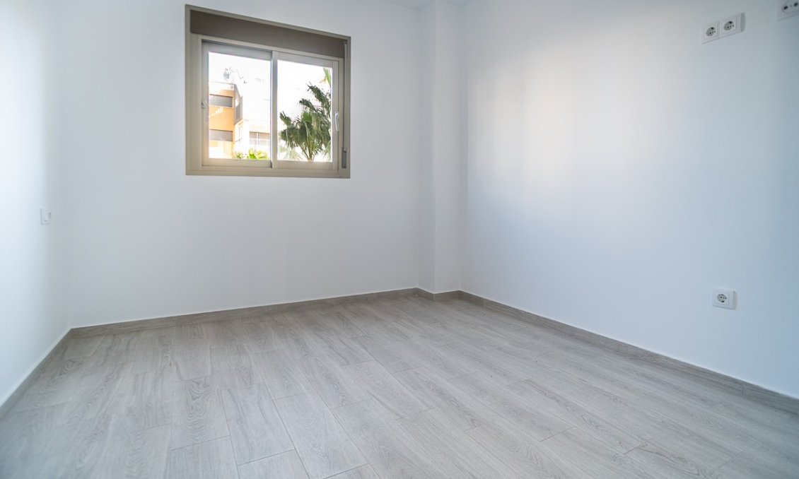 Revânzare - Apartament -
Orihuela Costa - Costa Blanca