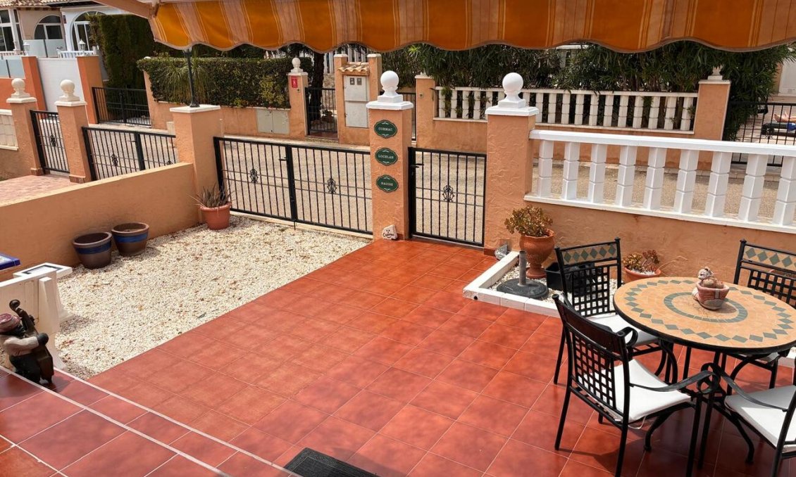Revente - Villa / Jumelée -
Lomas de Caboroig - Costa Blanca