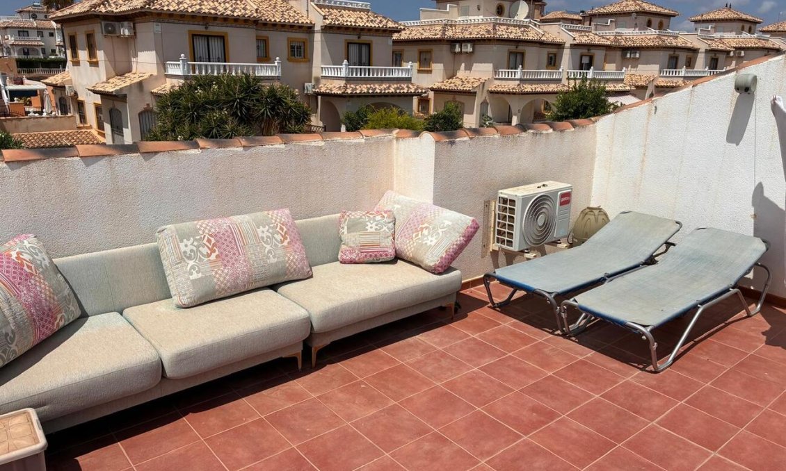 Revente - Villa / Jumelée -
Lomas de Caboroig - Costa Blanca