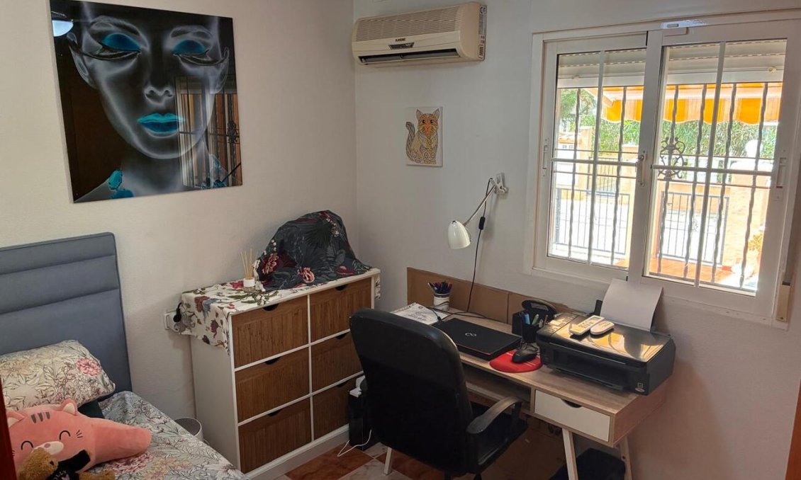 Revente - Villa / Jumelée -
Lomas de Caboroig - Costa Blanca