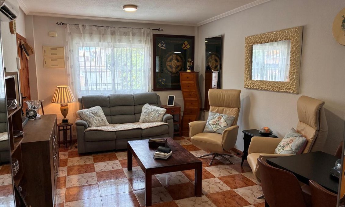 Revente - Villa / Jumelée -
Lomas de Caboroig - Costa Blanca