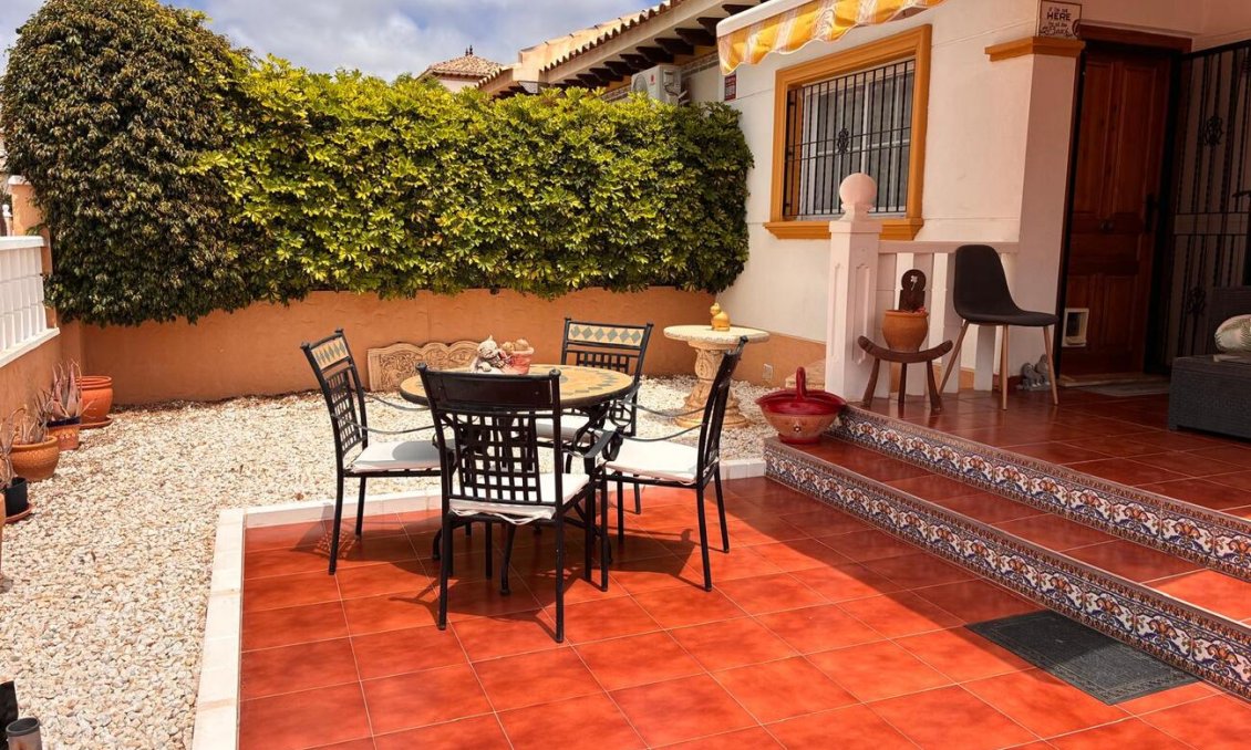 Revente - Villa / Jumelée -
Lomas de Caboroig - Costa Blanca
