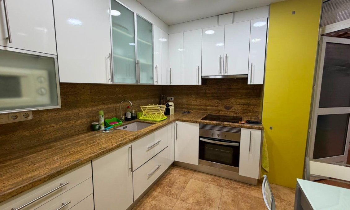 Resale - Apartment -
Torrevieja - Acequion