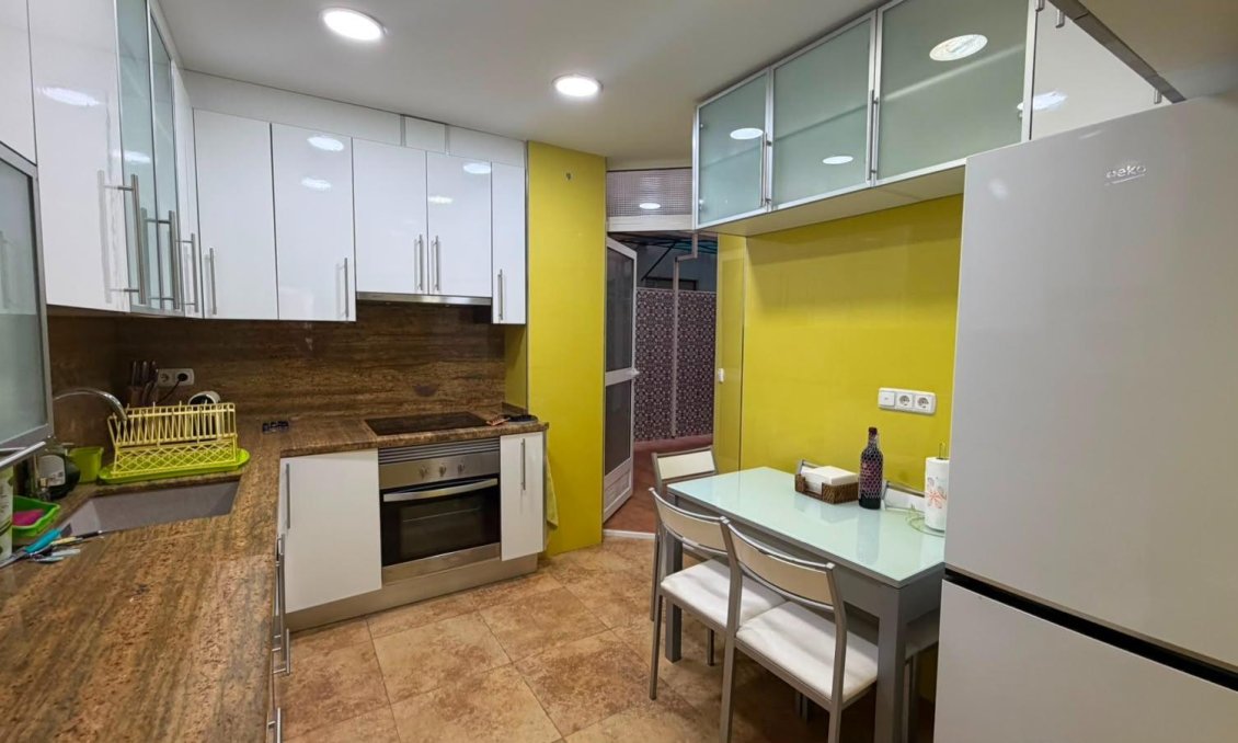 Resale - Apartment -
Torrevieja - Acequion