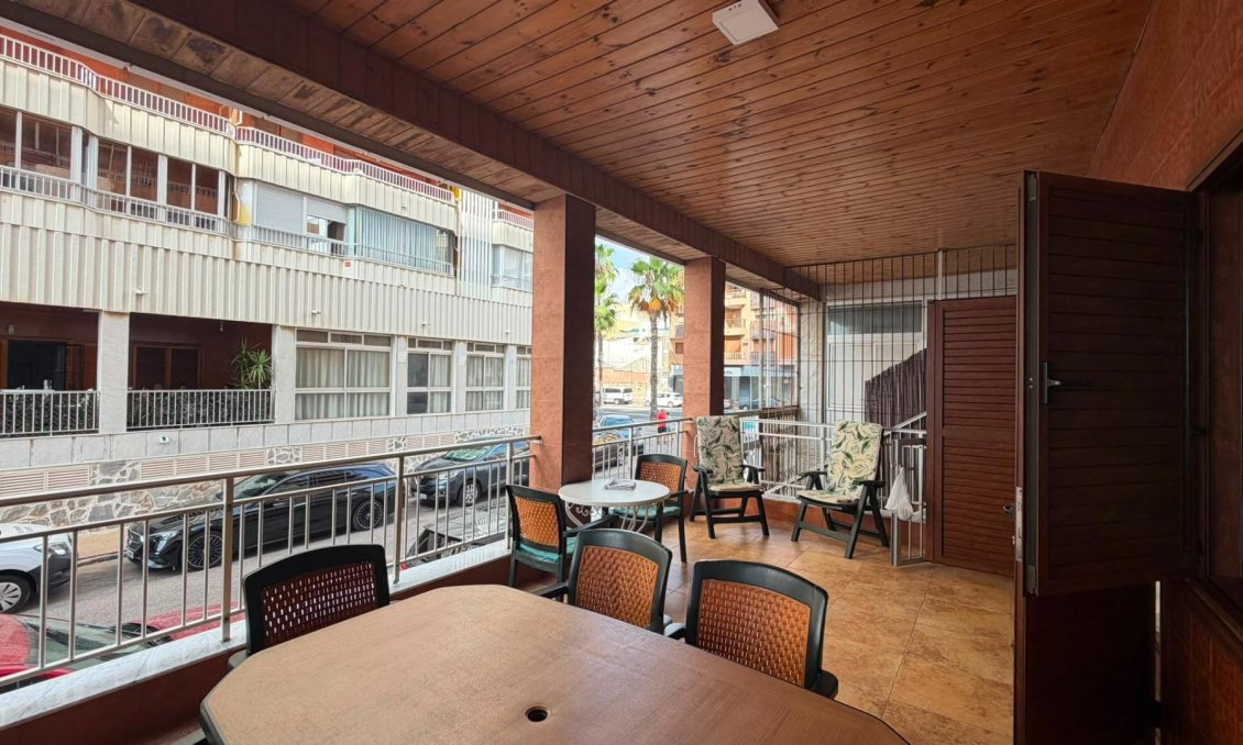Resale - Apartment -
Torrevieja - Acequion
