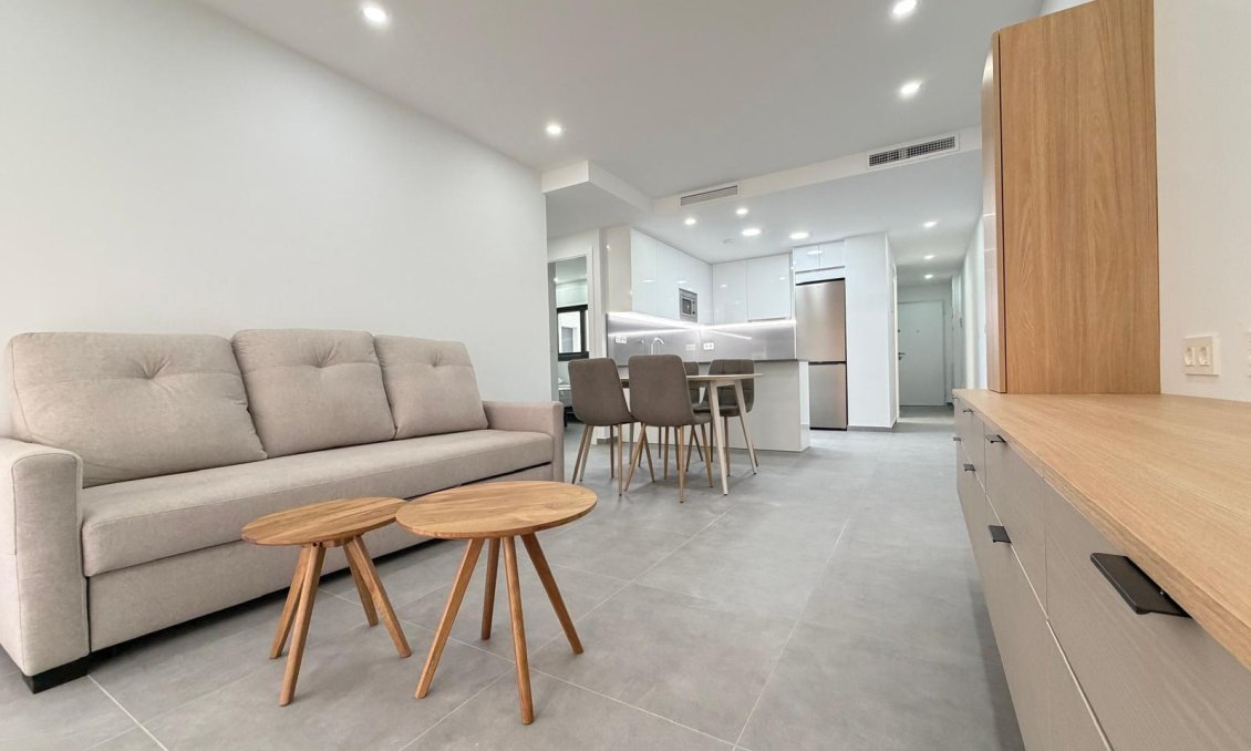 Resale - Apartment -
Torrevieja - Estacion De Autobuses