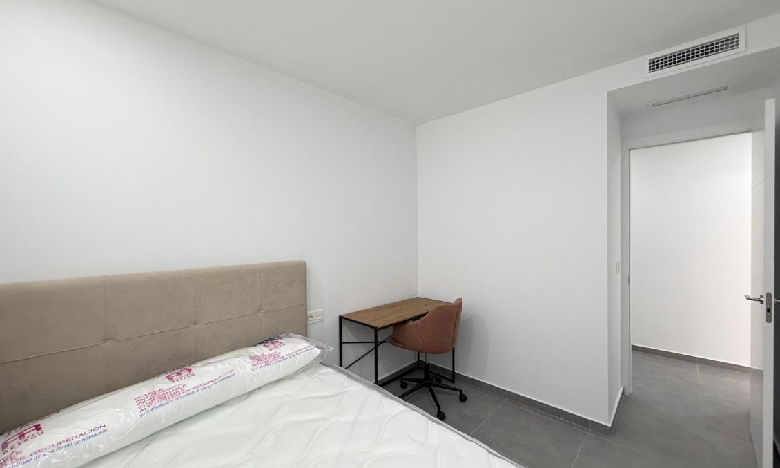 Resale - Apartment -
Torrevieja - Estacion De Autobuses