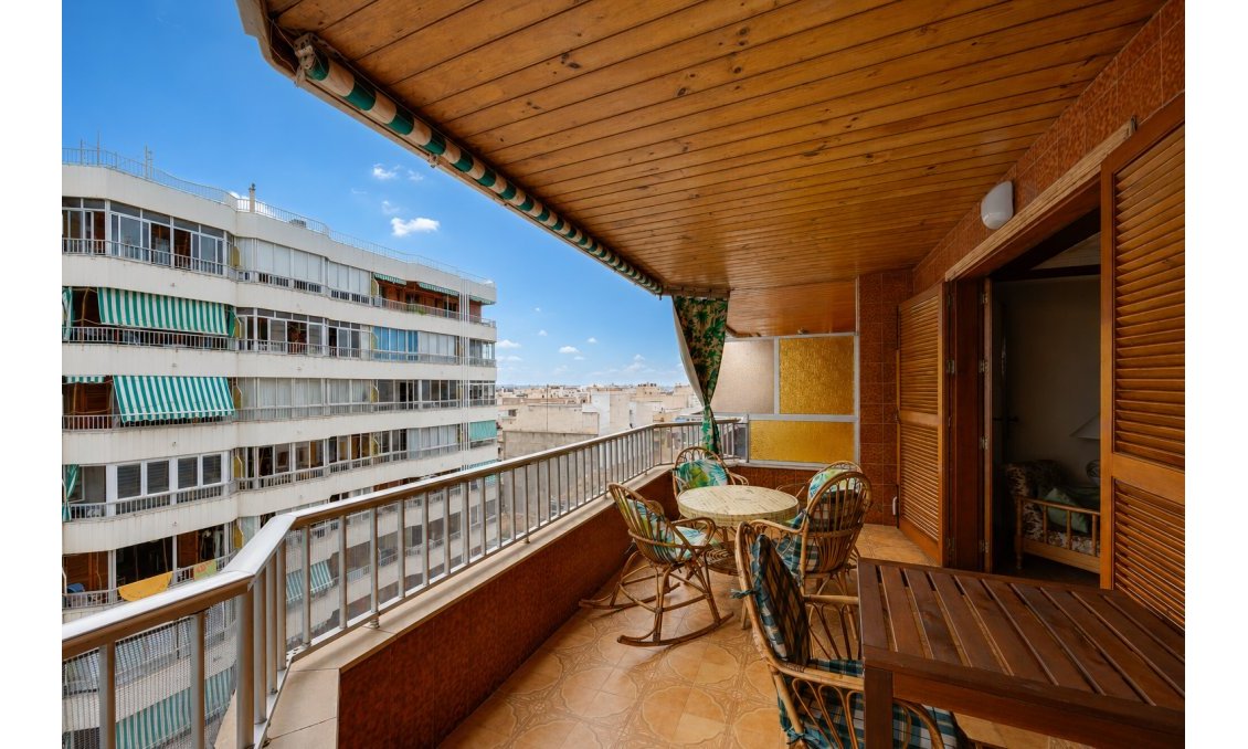 Revânzare - Apartament -
Torrevieja - Costa Blanca