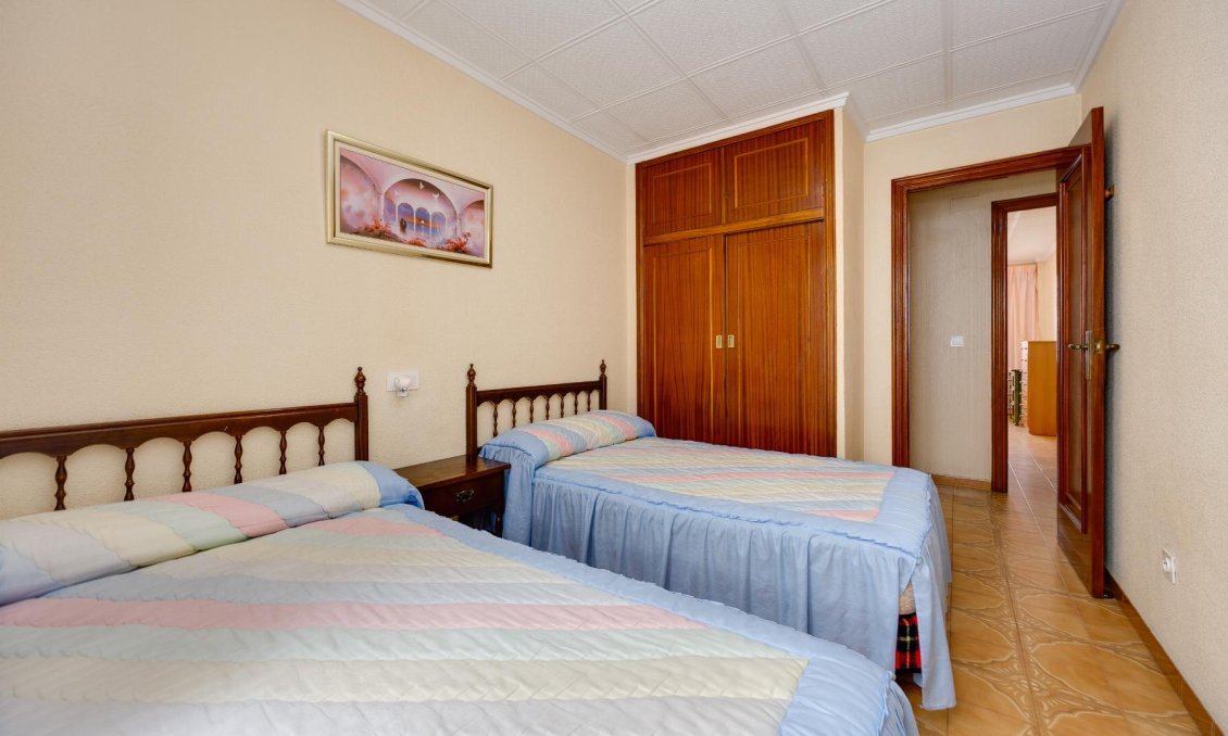 Revânzare - Apartament -
Torrevieja - Costa Blanca
