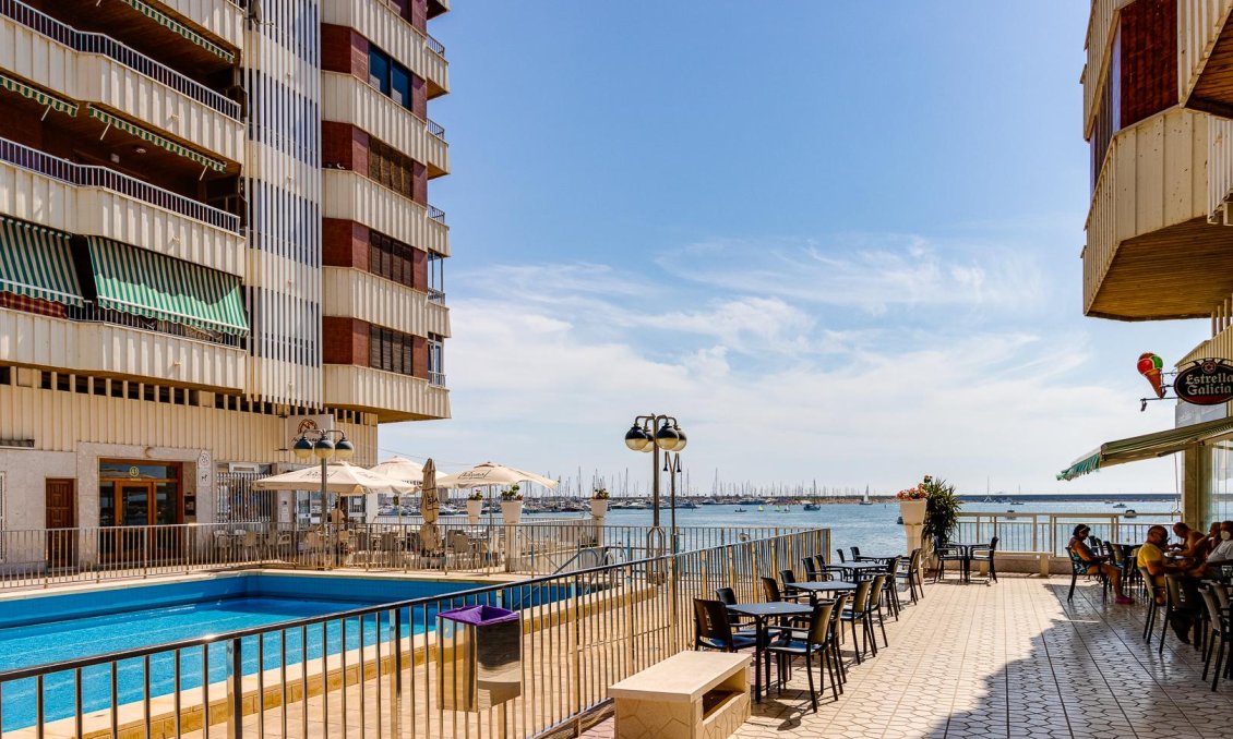 Revânzare - Apartament -
Torrevieja - Costa Blanca
