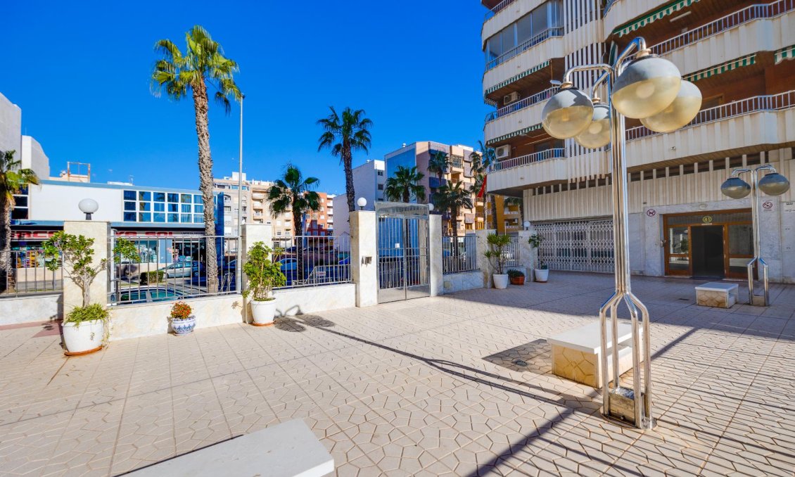 Revânzare - Apartament -
Torrevieja - Costa Blanca