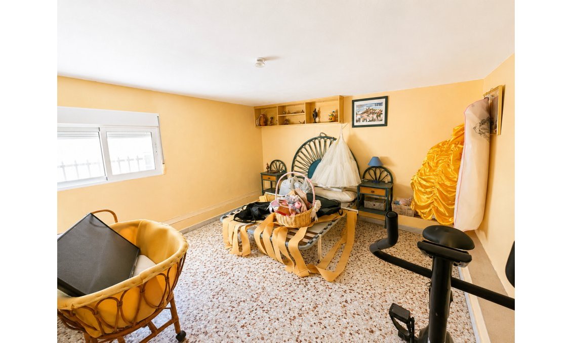 Segunda mano - Villa -
Torrevieja - Costa Blanca