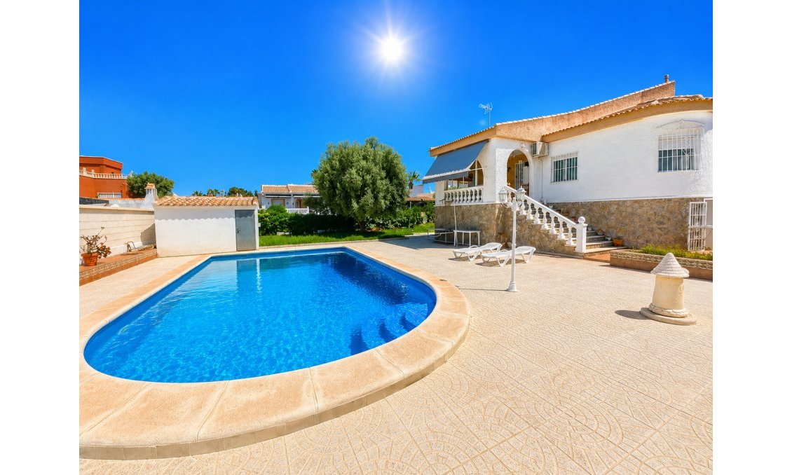 Segunda mano - Villa -
Torrevieja - Costa Blanca