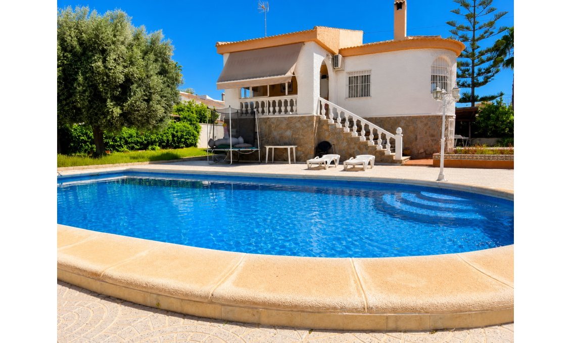 Segunda mano - Villa -
Torrevieja - Costa Blanca