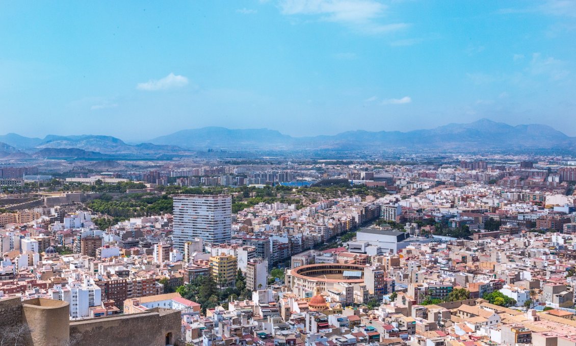 Wiederverkauf - Wohnung -
Alicante - Costa Blanca