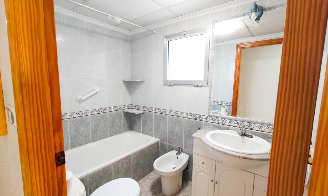 Segunda mano - Apartamento -
Guardamar del Segura - Costa Blanca