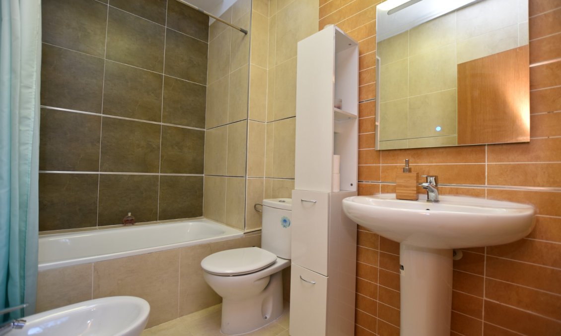 Resale - Villa -
Algorfa - Inland