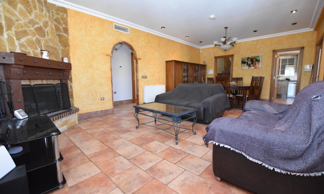 Resale - Villa -
San Fulgencio - Costa Blanca