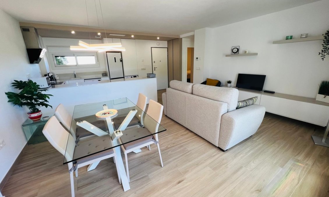Használt Ingatlanok - Apartman -
Vistabella Golf Entre Naranjos - Inland