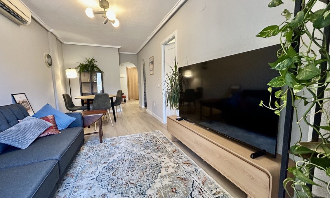 Használt Ingatlanok - Apartman -
Torrevieja - Costa Blanca