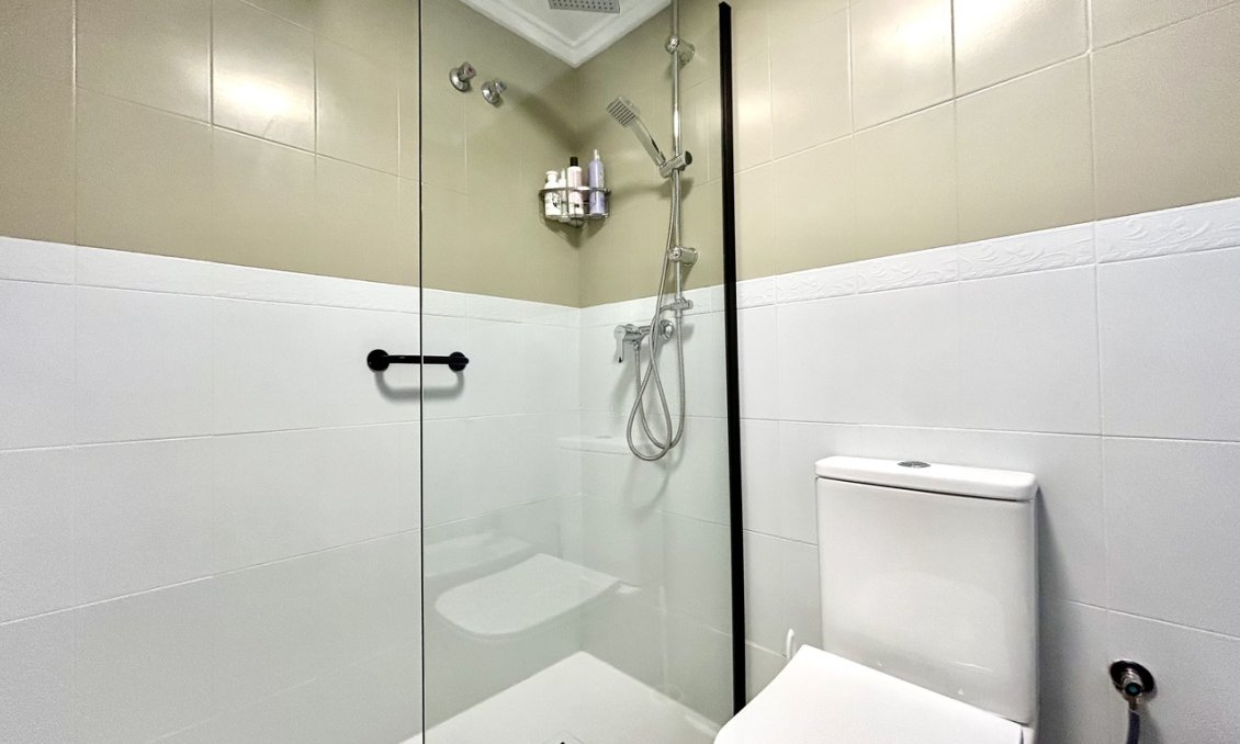 Használt Ingatlanok - Apartman -
Torrevieja - Costa Blanca