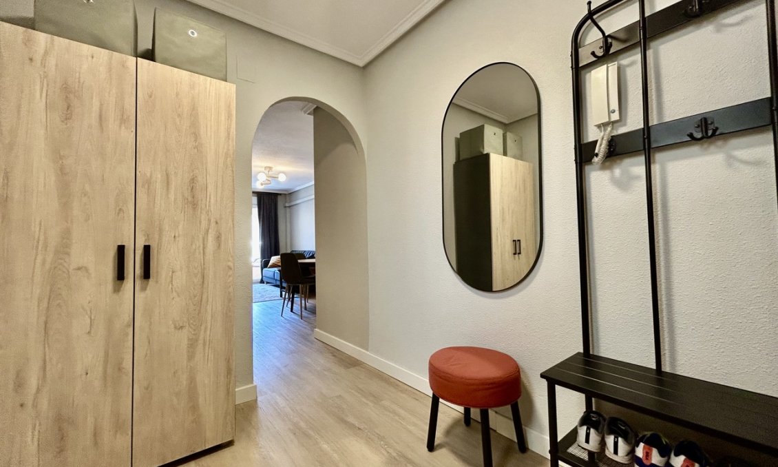 Használt Ingatlanok - Apartman -
Torrevieja - Costa Blanca