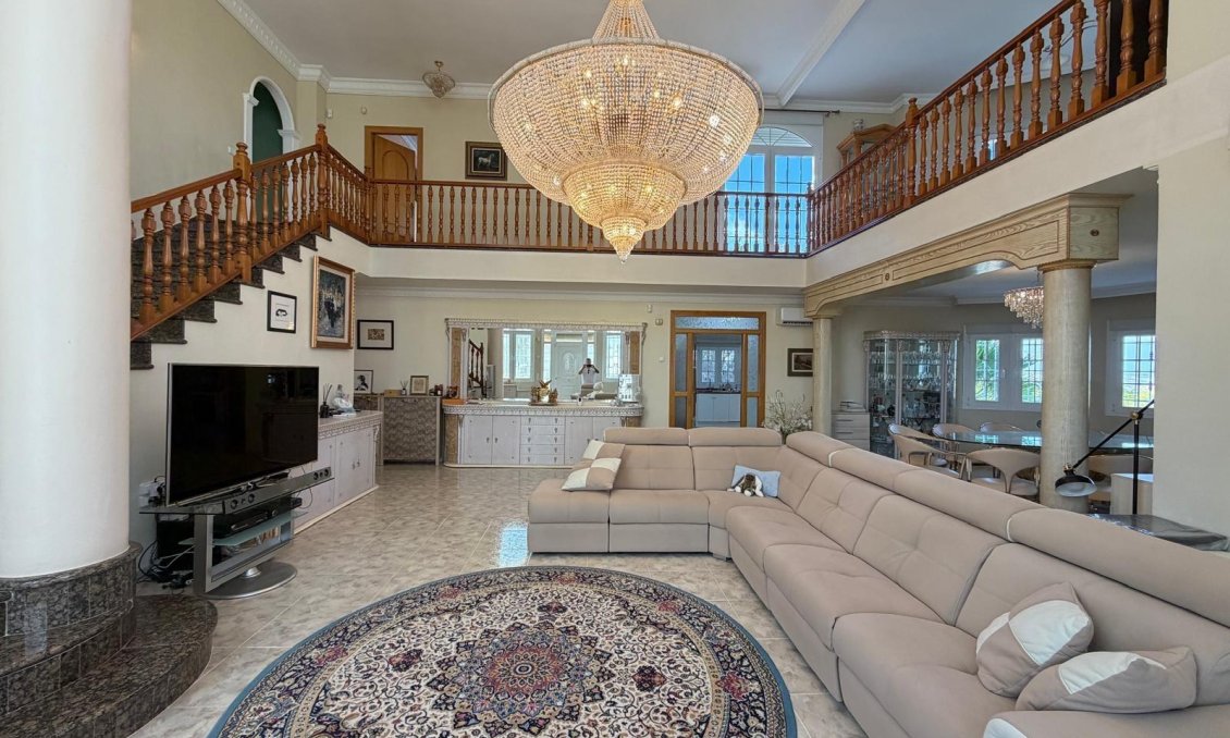 Használt Ingatlanok - Villa -
Rojales - La Fiesta