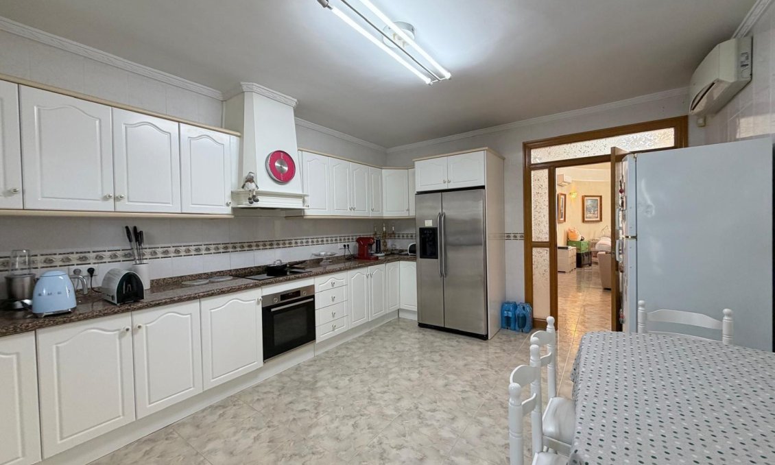 Használt Ingatlanok - Villa -
Rojales - La Fiesta