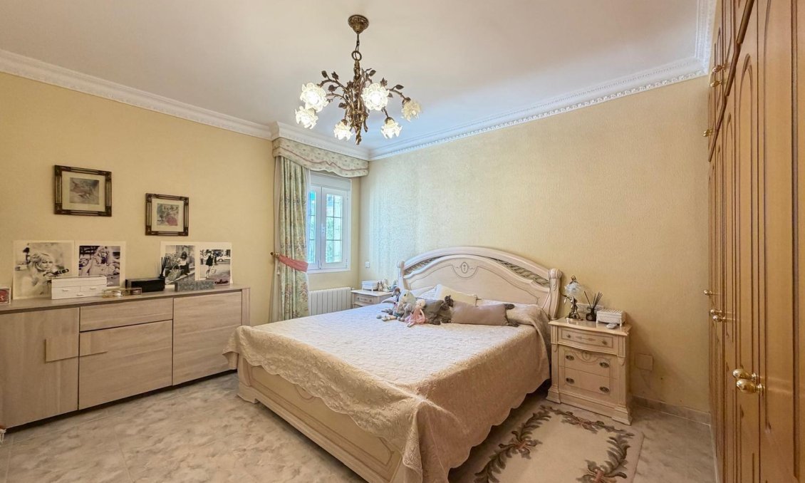 Használt Ingatlanok - Villa -
Rojales - La Fiesta