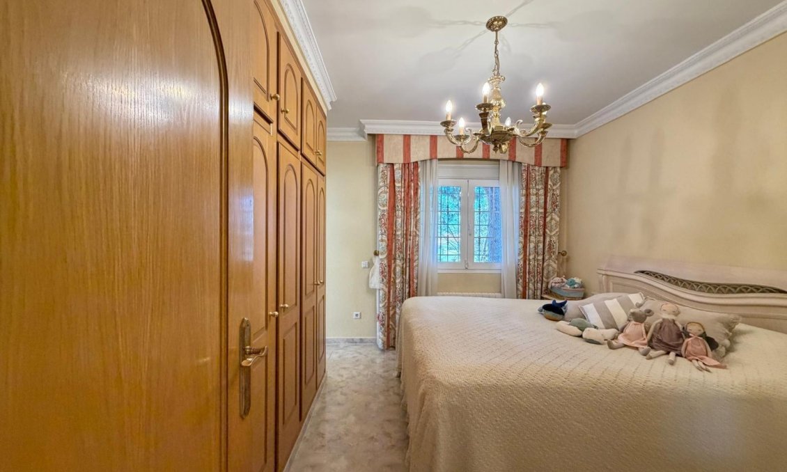 Használt Ingatlanok - Villa -
Rojales - La Fiesta