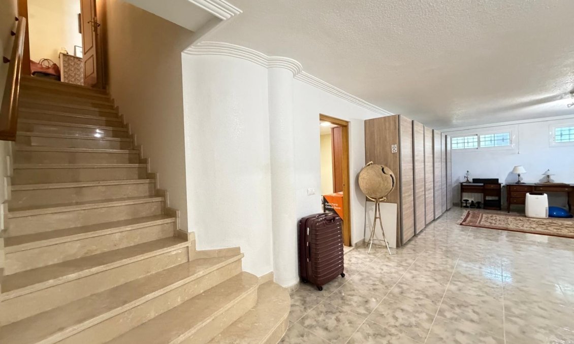 Használt Ingatlanok - Villa -
Rojales - La Fiesta