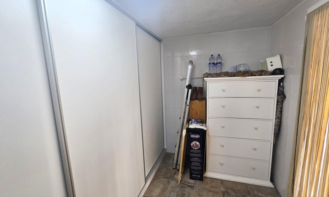Használt Ingatlanok - Sorház -
Torrevieja - Los Altos