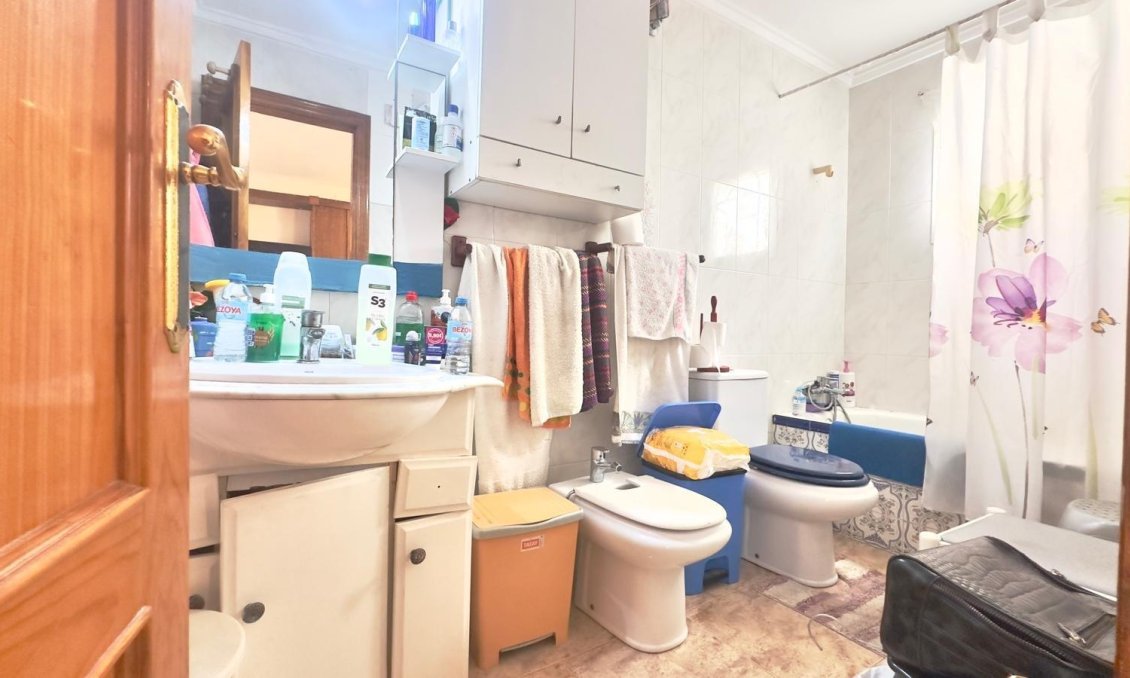 Resale - Penthouse -
Torrevieja - Estacion De Autobuses