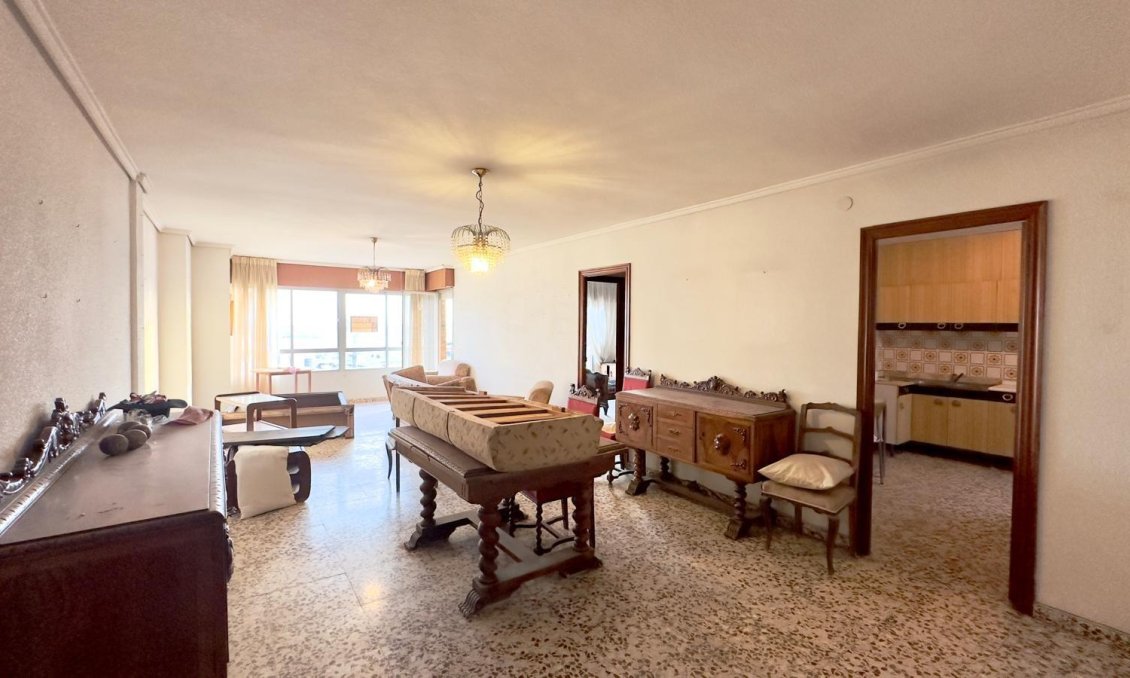 Segunda mano - Apartamento -
Torrevieja