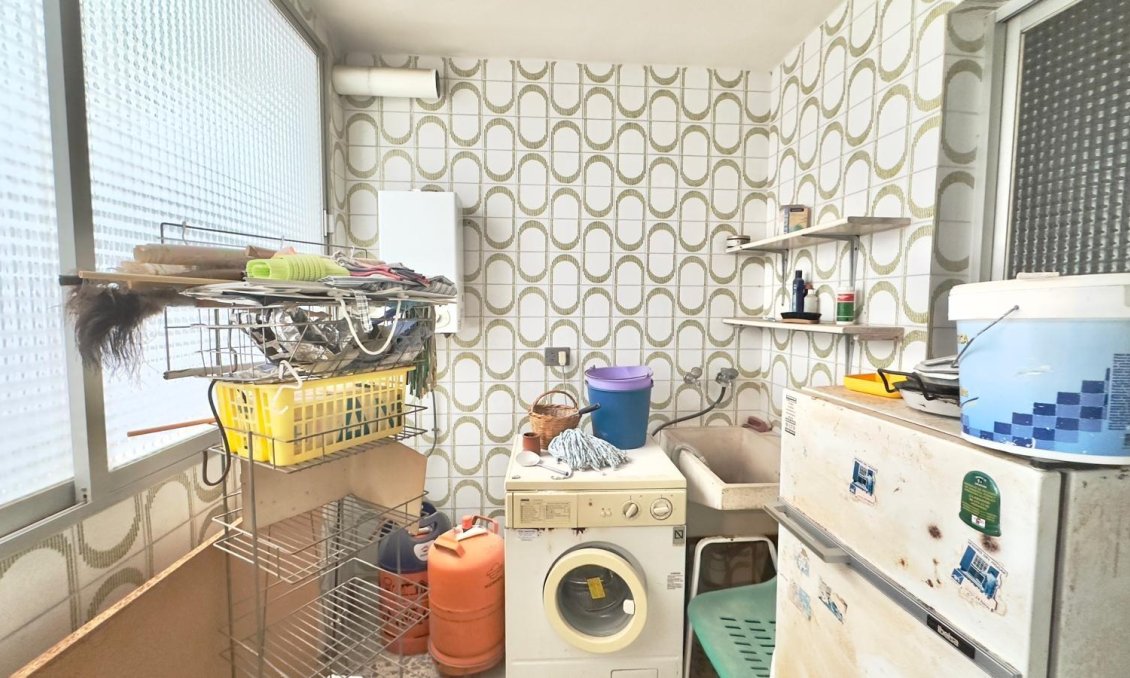 Segunda mano - Apartamento -
Torrevieja