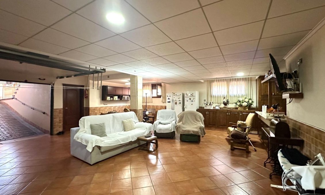 Használt Ingatlanok - Sorház -
Torrevieja - La Siesta