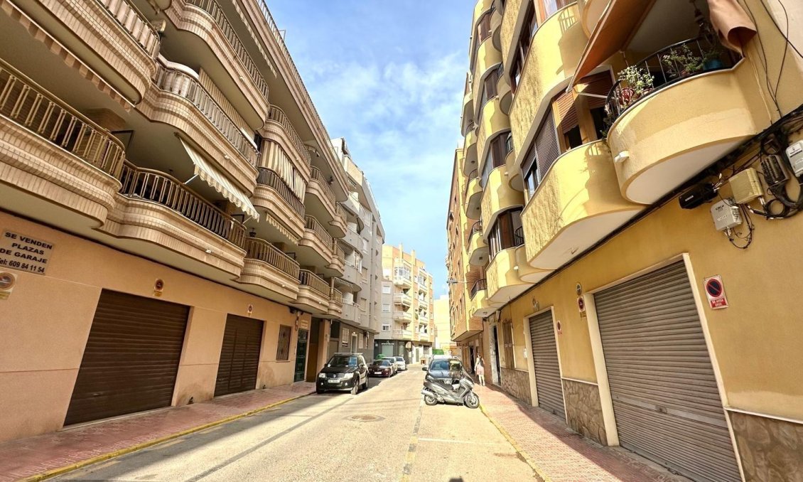 Resale - Townhouse -
Torrevieja - Playa del Cura