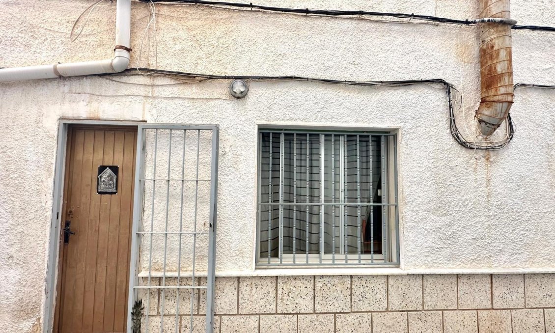 Resale - Townhouse -
Torrevieja - Playa del Cura